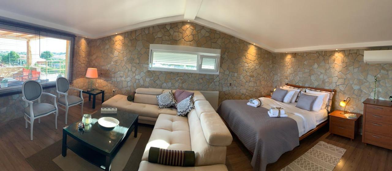 Doormat# Wait 'N Sea, Jacuzzi, Luxury Stone House Apartment Epanomi Exterior photo